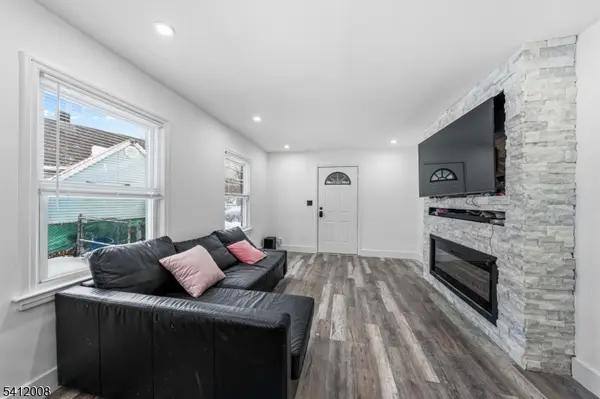 180 Beech St, Belleville Twp., NJ 07109