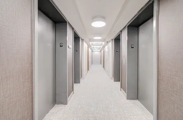 255 Village Green SQ #1305, Toronto E07, ON M1S 0L3