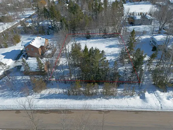 57 Bass Bay DR, Tay, ON L0K 2A0