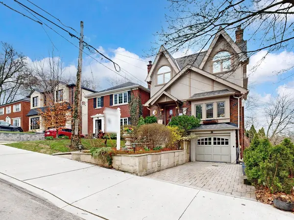 69 Mayfield AVE, Toronto W01, ON M6S 1K4