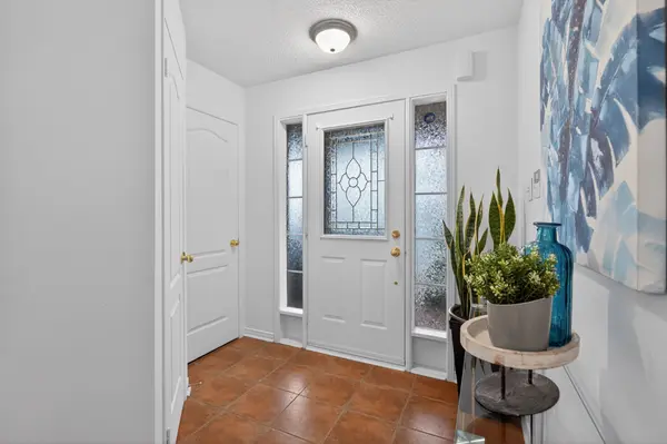 94 Mccrimmon DR, Brampton, ON L7A 2Z6