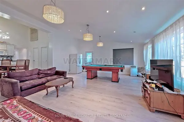 362A Queen ST S, Mississauga, ON L5M 1M2