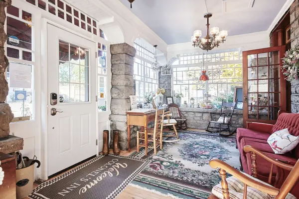 408 East ST, Prescott, ON K0E 1T0