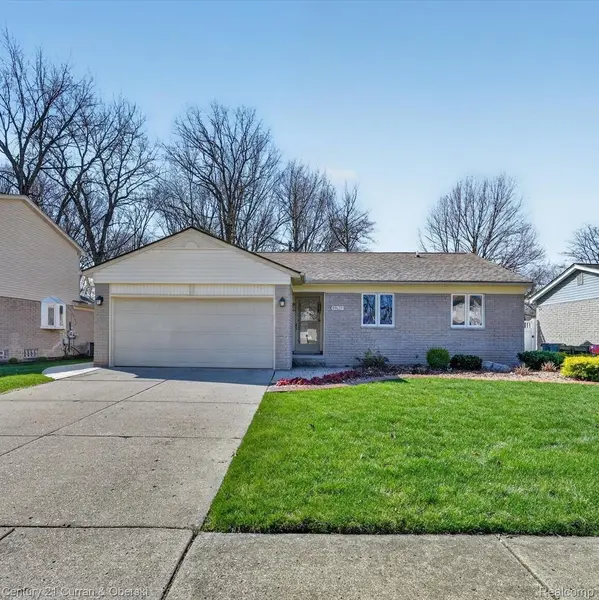 39627 Kirkland DR, Canton Charter Township, MI 48188