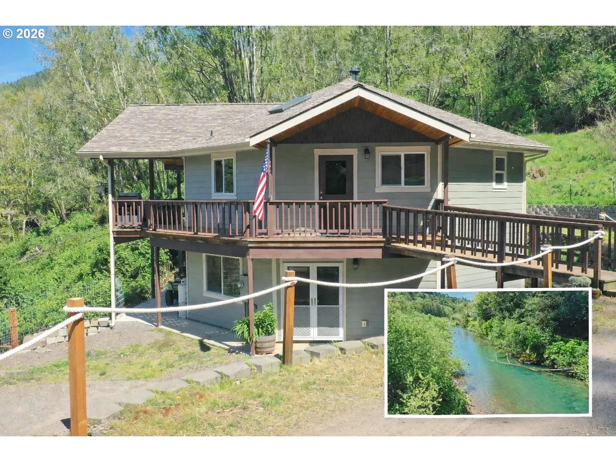 17638 LEWIS CREEK RD, Brookings, OR 97415