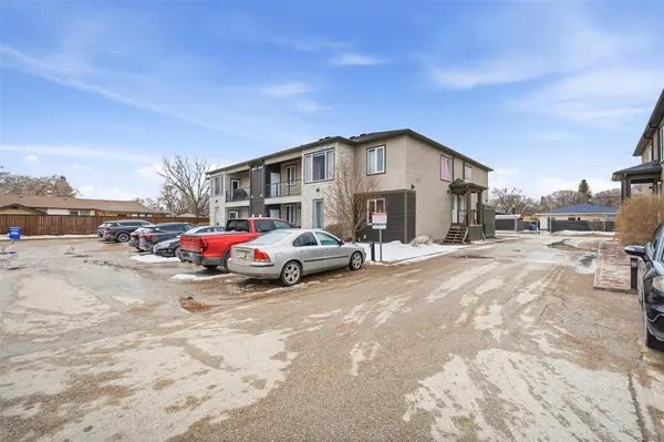 645 Kingsbury AVE, Winnipeg, MB R2V 5A7