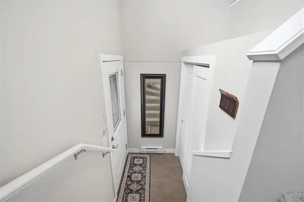 645 Kingsbury AVE, Winnipeg, MB R2V 5A7