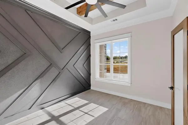 1161 Gonzollas Road, Springtown, TX 76082