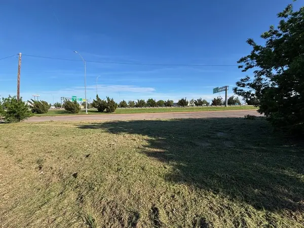 3213 Avenue T, Wichita Falls, TX 76309