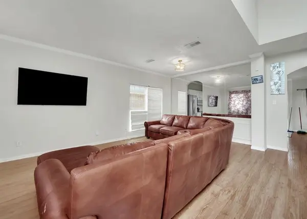 617 Crystal Brook Drive, Saginaw, TX 76179