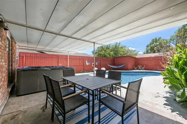 9230 Millwood Drive, Rowlett, TX 75088