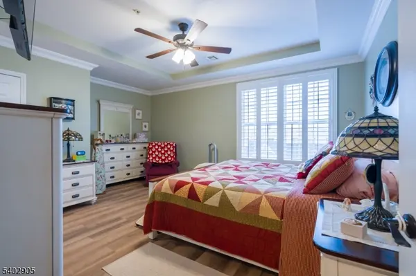 319 Regency Pl #319, Woodbridge Twp., NJ 07095