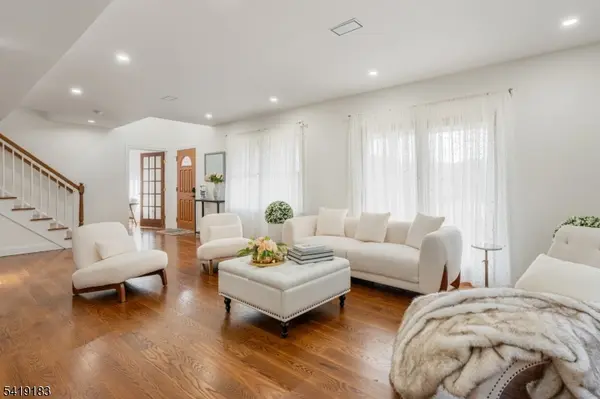 8 Dean Ct, Rutherford Boro, NJ 07070