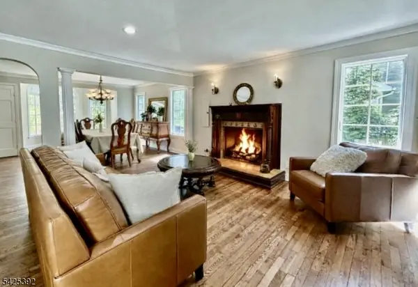 157 W Glen Rd, Denville Twp., NJ 07834