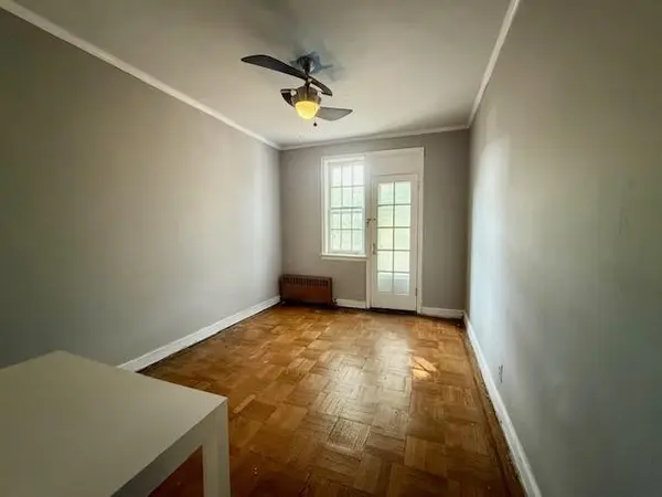 2618 East 7th ST, Brooklyn, NY 11235