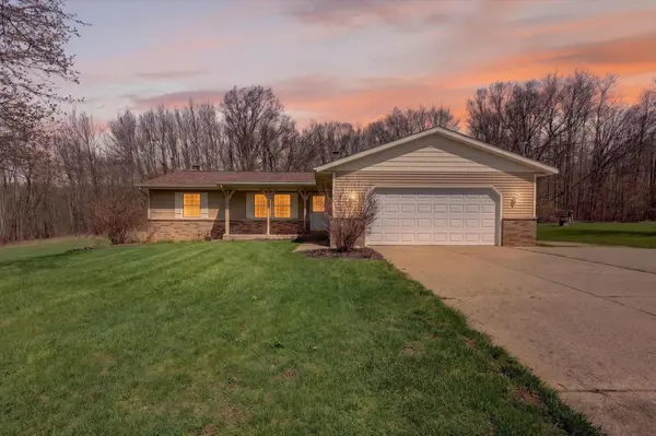 7045 17 Mile RD NE, Nelson Twp, MI 49319