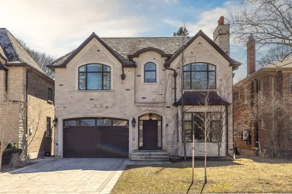 147 St Leonard's AVE, Toronto C04, ON M4N 1K6