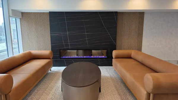 715 Davis DR #B1311, Newmarket, ON L3Y 0J2