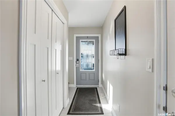 259 Henick CRESCENT, Saskatoon, SK S7R 0J5