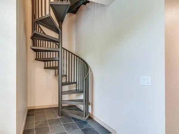 1207 Beaconsfield Lane #404, Arlington, TX 76011