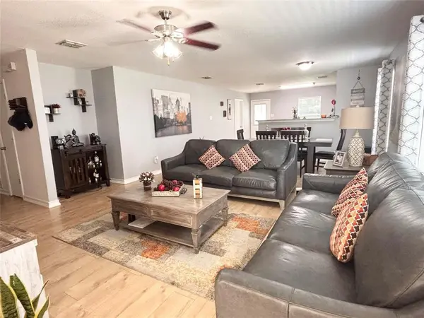 605 Rosario Lane, Fort Worth, TX 76052