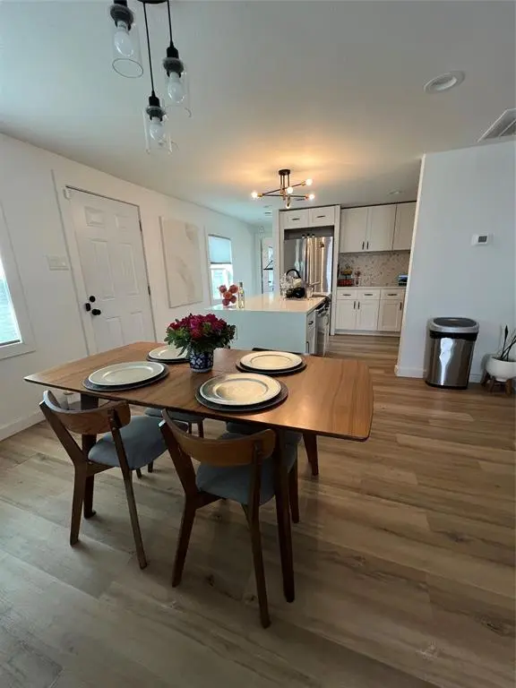 1007 Gallagher Street, Dallas, TX 75212