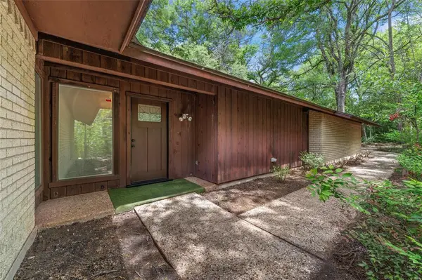 7821 Tallahassee Road, Woodway, TX 76712