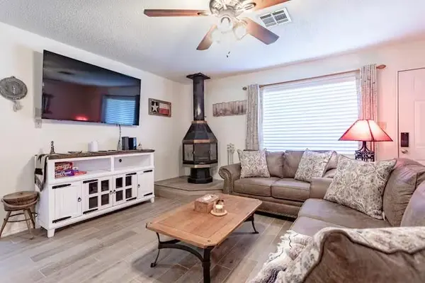 107 Camino Del Rosas, Woodway, TX 76712