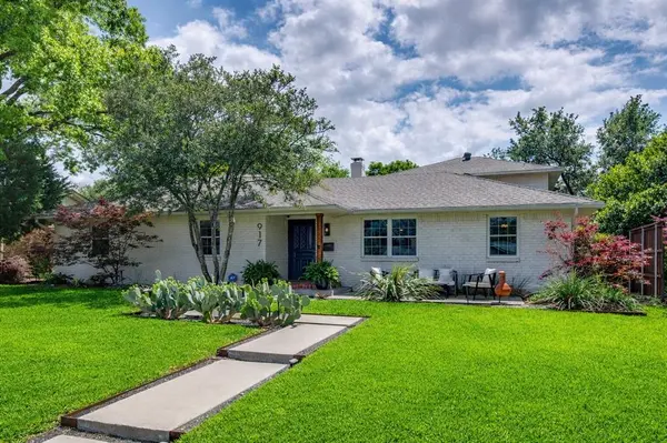 917 Fernwood Drive, Richardson, TX 75080