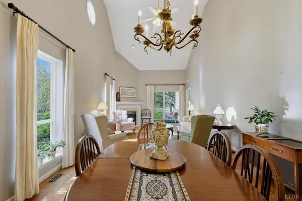 472 Oak Point RD, Forest, VA 24551