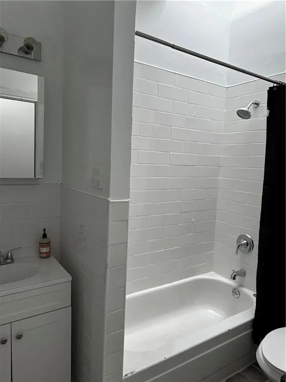 43 Linden ST, Brooklyn, NY 11221