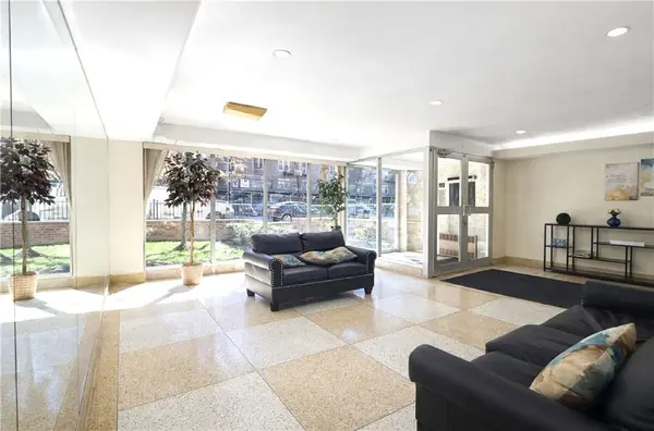 3178 Nostrand AVE #3E, Brooklyn, NY 11229