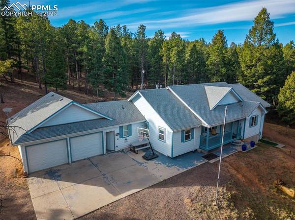 16 Spruce CIR, Woodland Park, CO 80863