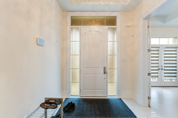 20 Seraville ST, Vaughan, ON L4H 4P7