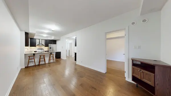 127 Silverwood AVE #1, Richmond Hill, ON L4S 0G3