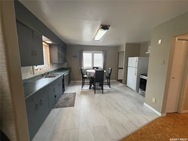 643 3rd STREET W, Shaunavon, SK S0N 2M0