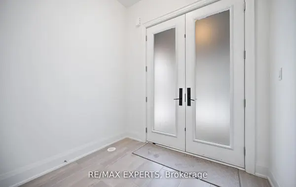 3304 Azam WAY, Oakville, ON L6M 4K1