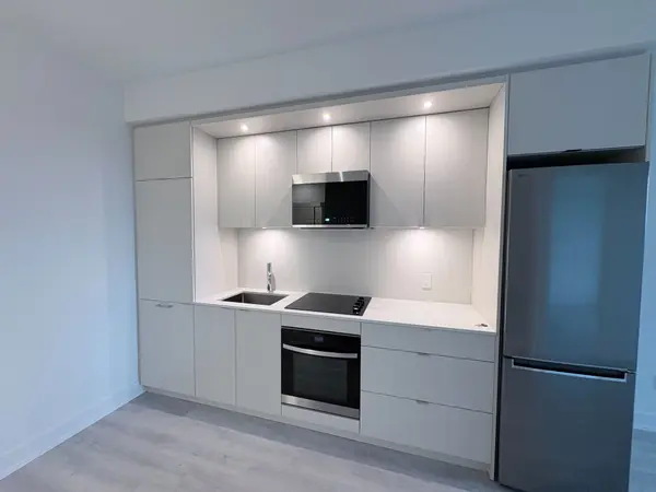 60 Central Park Road WAY #1810, Toronto W08, ON M9A 3K1