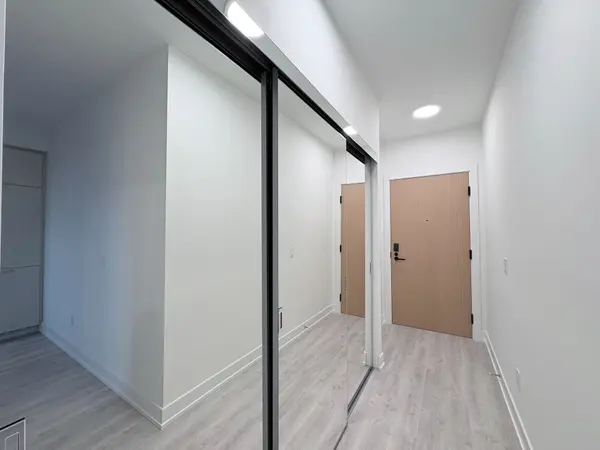 60 Central Park Road WAY #1810, Toronto W08, ON M9A 3K1