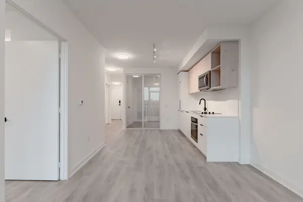 1185 Dupont ST #718, Toronto W02, ON M6H 0E5