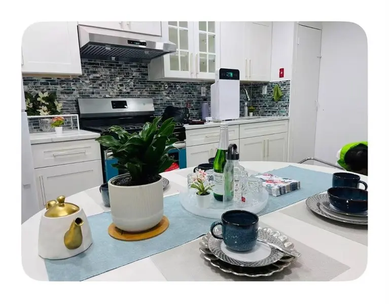 4022 8th AVE #5B, Brooklyn, NY 11232