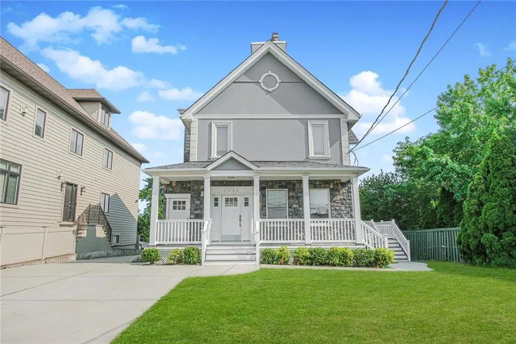 5434 Amboy RD, Richmond, NY 10312