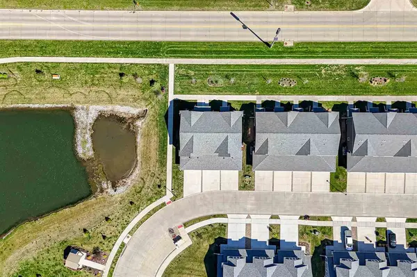 2251 Saint Andrews Dr, North Liberty, IA 52317