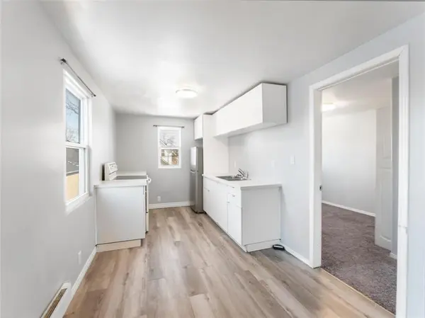 419 Nairn AVE, Winnipeg, MB R2L 0X1