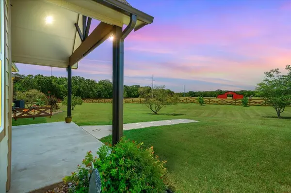 4182 Hidden Meadow Drive, Quinlan, TX 75474