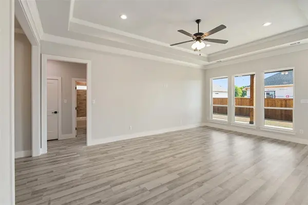 723 Cobblestone Circle, Mabank, TX 75147