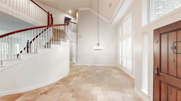 3102 Southwood Drive, Highland Village, TX 75077