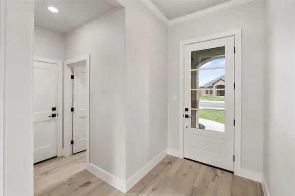 505 Limestone Circle, Mabank, TX 75147