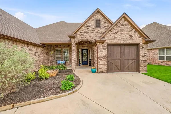 5711 Pebble Beach Drive, Granbury, TX 76049
