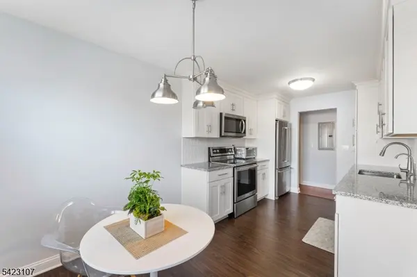 530 Park Ave #202, Scotch Plains Twp., NJ 07076